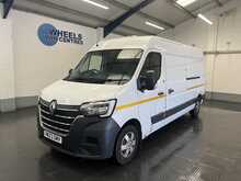 Renault Master 2.3 dCi 35 Business+ Panel Van 4dr Diesel Manual FWD LWB Medium Roof Euro 6 (135 ps) - U3139