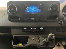 Mercedes-Benz Sprinter 2.0 315 CDI Premium Panel Van 5dr Diesel Manual RWD L2 H2 Euro 6 (s/s) (150 ps) - U3142