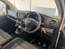 Vauxhall Vivaro 1.5 Turbo D 2900 Pro Panel Van 6dr Diesel Manual L2 H1 Euro 6 (s/s) (100 ps) - U3144