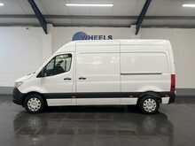 Mercedes-Benz Sprinter 2.0 315 CDI Premium Panel Van 5dr Diesel G-Tronic FWD L2 H2 Euro 6 (s/s) (150 ps) - U3148