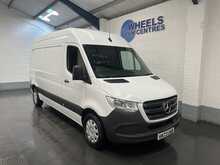 Mercedes-Benz Sprinter 2.0 315 CDI Premium Panel Van 5dr Diesel G-Tronic FWD L2 H2 Euro 6 (s/s) (150 ps) - U3148
