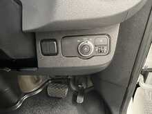 Mercedes-Benz Sprinter 2.0 315 CDI Premium Panel Van 5dr Diesel G-Tronic FWD L2 H2 Euro 6 (s/s) (150 ps) - U3148