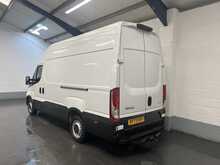 Iveco Daily 2.3D HPI 14V 35S 3520 Panel Van 5dr Diesel Manual MWB H2 Euro 6 (s/s) (136 ps) - U3149