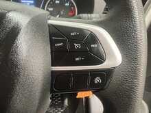 Iveco Daily 2.3D HPI 14V 35S 3520 Panel Van 5dr Diesel Manual MWB H2 Euro 6 (s/s) (136 ps) - U3149