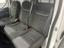 Iveco Daily 2.3D HPI 14V 35S 3520 Panel Van 5dr Diesel Manual MWB H2 Euro 6 (s/s) (136 ps) - U3149