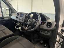 Mercedes-Benz Sprinter 2.0 315 CDI Progressive Panel Van 5dr Diesel Manual RWD L2 H2 Euro 6 (s/s) (150 ps) - U3150