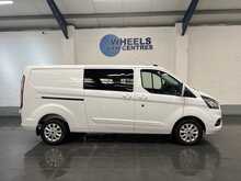 Ford Transit Custom 2.0 300 EcoBlue Limited Crew Van Double Cab 5dr Diesel Manual L2 H1 Euro 6 (s/s) (130 ps) - U3153