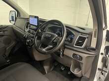 Ford Transit Custom 2.0 300 EcoBlue Limited Crew Van Double Cab 5dr Diesel Manual L2 H1 Euro 6 (s/s) (130 ps) - U3153