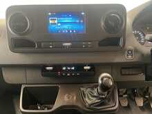 Mercedes-Benz Sprinter 2.0 315 CDI Progressive Panel Van 5dr Diesel Manual FWD L2 H2 Euro 6 (s/s) (150 ps) - U3161