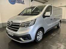 Renault Trafic 2.0 dCi Blue LL30 Sport Panel Van 5dr Diesel Manual L2 H1 Euro 6 (s/s) (130 ps) - U3167