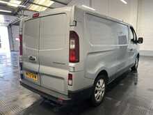 Renault Trafic 2.0 dCi Blue LL30 Sport Panel Van 5dr Diesel Manual L2 H1 Euro 6 (s/s) (130 ps) - U3167