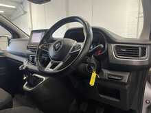Renault Trafic 2.0 dCi Blue LL30 Sport Panel Van 5dr Diesel Manual L2 H1 Euro 6 (s/s) (130 ps) - U3167