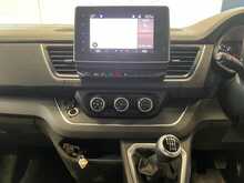 Renault Trafic 2.0 dCi Blue LL30 Sport Panel Van 5dr Diesel Manual L2 H1 Euro 6 (s/s) (130 ps) - U3167