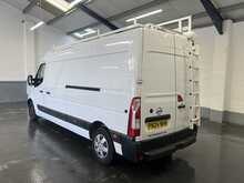 Nissan Interstar 2.3 dCi 35 Tekna Panel Van 4dr Diesel Manual FWD L3 H2 Euro 6 (135 ps) - U3172