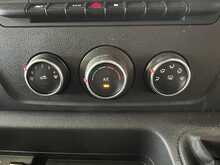 Nissan Interstar 2.3 dCi 35 Tekna Panel Van 4dr Diesel Manual FWD L3 H2 Euro 6 (135 ps) - U3172