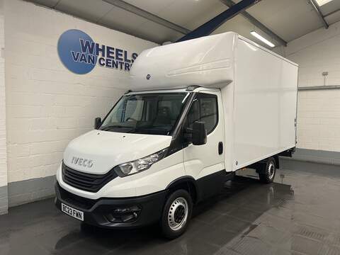 Iveco Daily 2.3D HPI 14V 35S 3450 Tipper 2dr Diesel Manual L2 Euro 6 (s/s) (136 ps)