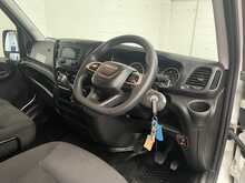 Iveco Daily 2.3D HPI 14V 35S 3450 LUTON 2dr Diesel Manual L3 Euro 6 (s/s) (136 ps) - U3174