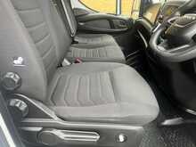 Iveco Daily Daily  Box Van 3.0  Diesel - U3175