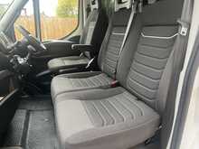 Iveco Daily Daily  Box Van 3.0  Diesel - U3175