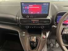 Vauxhall Combo 1.5 Turbo D 2300 Pro Panel Van 5dr Diesel Manual SWB Euro 6 (s/s) (100 ps) - U3186
