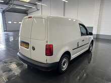 Volkswagen Caddy 2.0 TDI C20 Startline Panel Van 5dr Diesel DSG SWB Euro 6 (s/s) (102 ps) - U3191