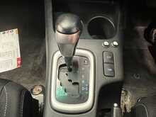 Toyota Hilux 2.4 D-4D Icon Pickup Double Cab 4dr Diesel Auto 4WD Euro 6 (s/s) (150 ps) - U3193