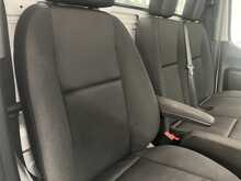 Mercedes-Benz Sprinter 2.0 315 CDI Progressive Chassis Cab 2dr Diesel Manual RWD L3 Euro 6 (s/s) (150 ps) - U3199