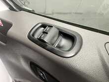 Ford Transit 2.0 350 EcoBlue Leader Crew Van Double Cab 6dr Diesel Manual FWD L3 H2 Euro 6 (s/s) (130 ps) - U3200