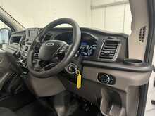 Ford Transit 2.0 350 EcoBlue Leader Tipper Double Cab 4dr Diesel Manual RWD L3 Euro 6 (s/s) (130 ps) 2.0 4dr - U3202