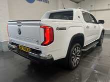Volkswagen Amarok 3.0 TDI V6 Aventura Pickup Double Cab 4dr Diesel Auto 4Motion Euro 6 (s/s) (240 ps) - U3210