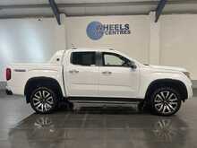 Volkswagen Amarok 3.0 TDI V6 Aventura Pickup Double Cab 4dr Diesel Auto 4Motion Euro 6 (s/s) (240 ps) - U3210