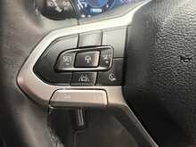 Volkswagen Amarok 3.0 TDI V6 Aventura Pickup Double Cab 4dr Diesel Auto 4Motion Euro 6 (s/s) (240 ps) - U3211