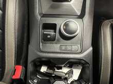 Volkswagen Amarok 3.0 TDI V6 Aventura Pickup Double Cab 4dr Diesel Auto 4Motion Euro 6 (s/s) (240 ps) - U3211