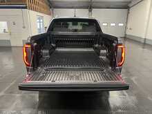 Volkswagen Amarok 3.0 TDI V6 Aventura Pickup Double Cab 4dr Diesel Auto 4Motion Euro 6 (s/s) (240 ps) - U3211