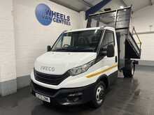 Iveco Daily 2.3D HPI 14V 35C 3450 Tipper 2dr Diesel Manual L2 Euro 6 (s/s) (DRW) (136 ps) - U3228