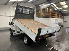 Ford Transit 2.0 350 EcoBlue Leader Chassis Cab 2dr Diesel Manual RWD L2 Euro 6 (s/s) (130 ps) 2.0 2dr Tipper - U3230