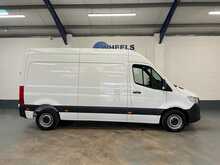 Mercedes-Benz Sprinter Sprinter 2.0 315 CDI Progressive Panel Van 5dr Diesel Manual FWD L2 H2 Euro 6 (s/s) (150 ps) - U324