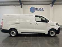 Vauxhall Vivaro 2.0 Turbo D Prime XL Panel Van 6dr Diesel Manual LWB Euro 6 (145 ps) - U3278