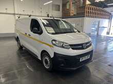 Vauxhall Vivaro 2.0 Turbo D 3100 Prime Panel Van 6dr Diesel Manual L2 H1 Euro 6 (145 ps) - U3284
