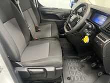 Vauxhall Vivaro 2.0 Turbo D Prime XL Panel Van 6dr Diesel Manual LWB Euro 6 (145 ps) - U3293