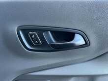 Ford Transit Transit 2.0 350 EcoBlue Leader FWD L4 Euro 6 (s/s) 2dr - U33