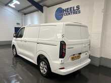 Ford Transit Custom 2.0 320 EcoBlue Limited Panel Van 5dr Diesel Manual L1 H1 Euro 6 (s/s) (136 ps) - U3304