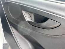 Mercedes-Benz Sprinter 2.0 315 CDI Progressive Luton  2dr Diesel Manual RWD L3 Euro 6 (s/s) (150 ps) - U3325