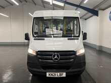 Mercedes-Benz Sprinter TREKA 5T 16 SEAT WHEELCHAIR BUS - U3337