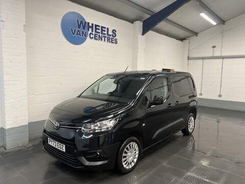 Toyota PROACE CITY 1.5 BlueHDi 1000 Enterprise Pro M Panel Van 6dr Diesel Manual FWD 2 Euro 6 (s/s) (100 ps)