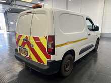 Vauxhall Combo 1.6 Turbo D 2000 Edition Panel Van 4dr Diesel Manual L1 H1 Euro 6 (s/s) (100 ps) - U3383