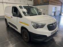 Vauxhall Combo 1.6 Turbo D 2000 Edition Panel Van 4dr Diesel Manual L1 H1 Euro 6 (s/s) (100 ps) - U3383