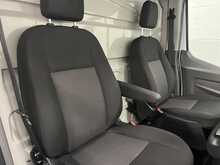 Ford Transit 2.0 350 EcoBlue Leader Luton 2dr Diesel Manual FWD L3 Euro 6 (s/s) (130 ps) 2.0 2dr Luton Manual - U3384