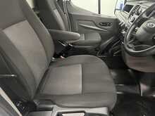 Ford Transit 2.0 350 EcoBlue Leader Luton 2dr Diesel Manual FWD L3 Euro 6 (s/s) (130 ps) 2.0 2dr Luton Manual - U3384