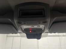 Renault Master 2.3 dCi 35 Business Panel Van 4dr Diesel Manual FWD MWB Medium Roof Euro 6 (135 ps) - U3407
